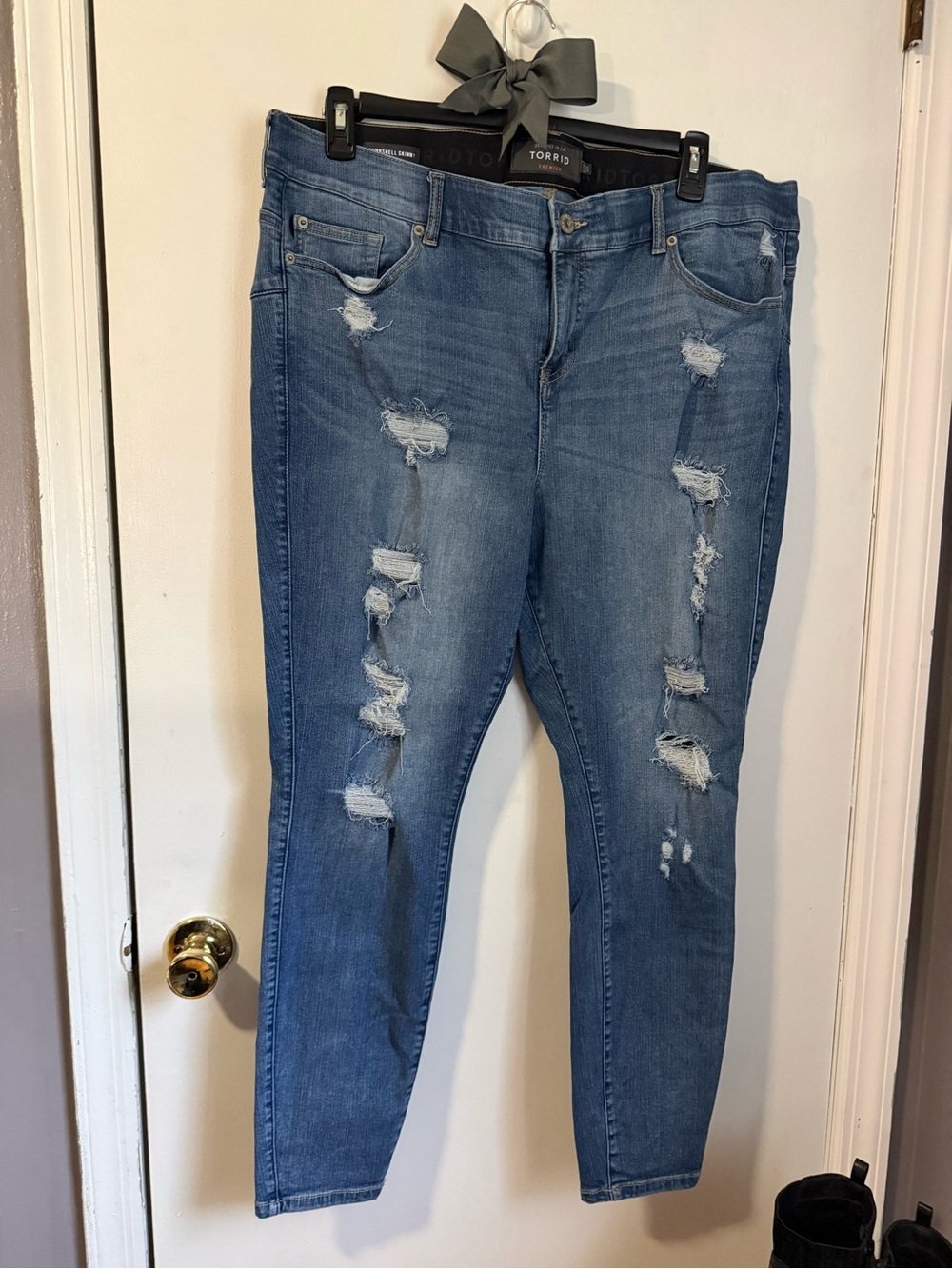 Torrid Distressed Skinny Bombshell Jeans